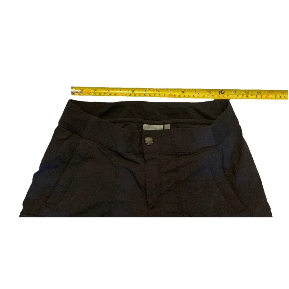 Athleta Shorts Women’s Cargo Zippered Pockets Size 4 Black - Picture 2 of 2